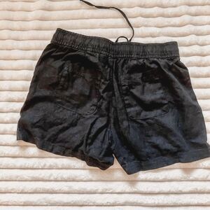 Gap linen blend  shorts size medium black